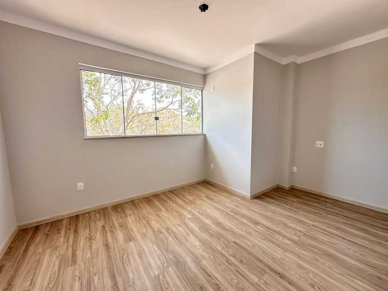 Casa à venda com 3 quartos, 142m² - Foto 14