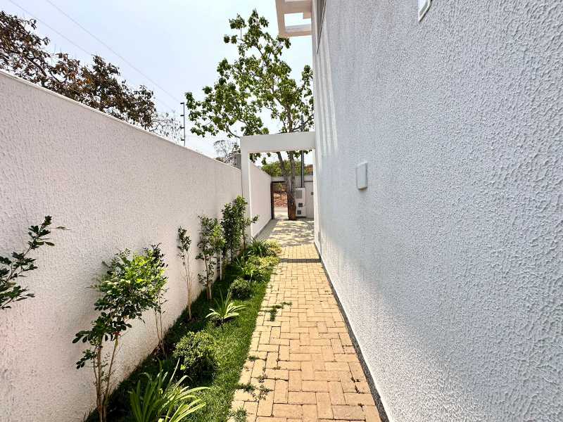 Casa à venda com 3 quartos, 142m² - Foto 16