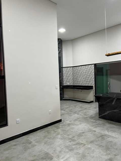 Casa à venda com 3 quartos, 150m² - Foto 3