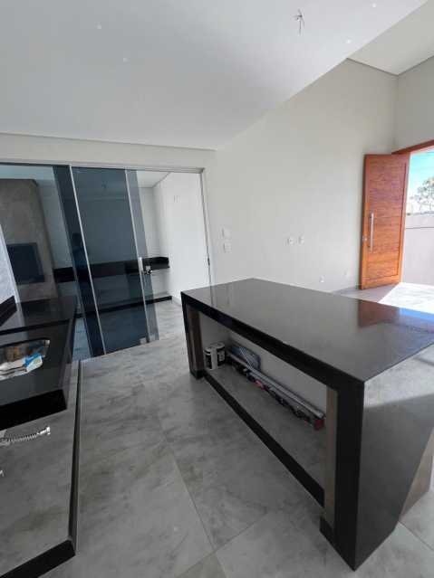 Casa à venda com 3 quartos, 150m² - Foto 21