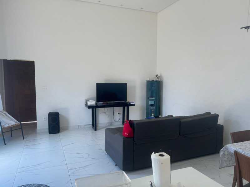 Casa à venda com 3 quartos, 200m² - Foto 18