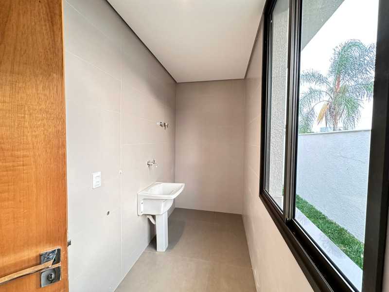 Casa de Condomínio à venda com 4 quartos, 323m² - Foto 16