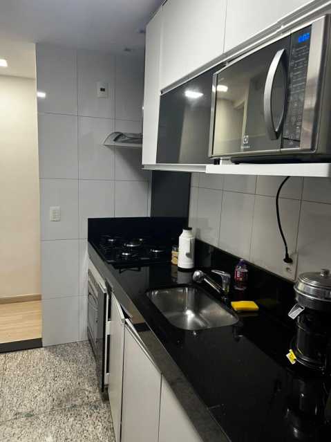 Apartamento à venda com 2 quartos, 55m² - Foto 10