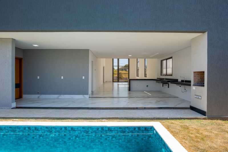 Casa de Condomínio à venda com 4 quartos, 247m² - Foto 12