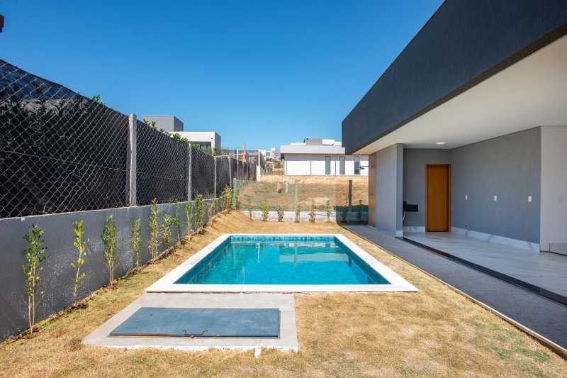 Casa de Condomínio à venda com 4 quartos, 247m² - Foto 14