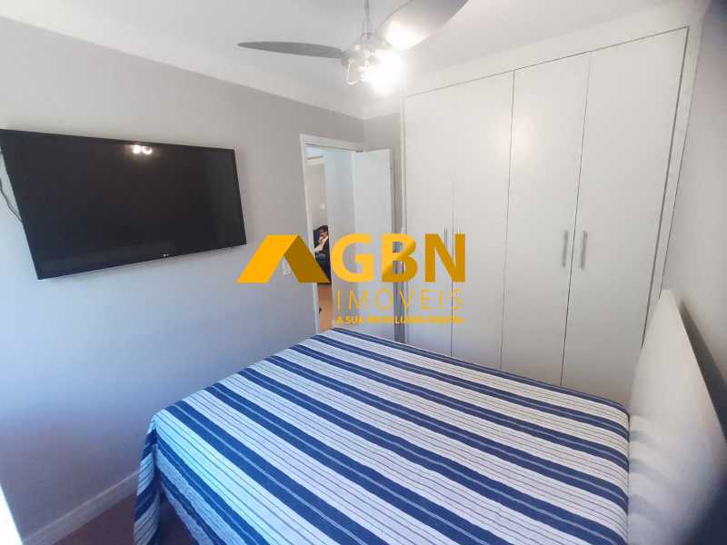 Apartamento à venda com 2 quartos, 58m² - Foto 12