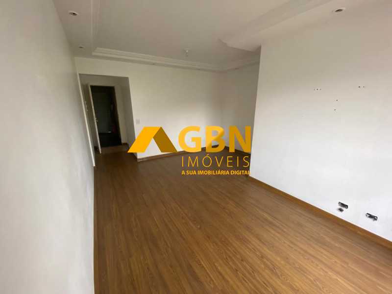 Apartamento à venda com 3 quartos, 62m² - Foto 3