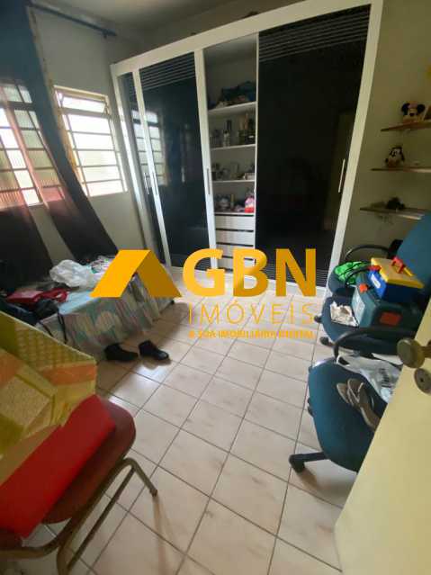 Casa Comercial para alugar com 4 quartos, 300m² - Foto 10