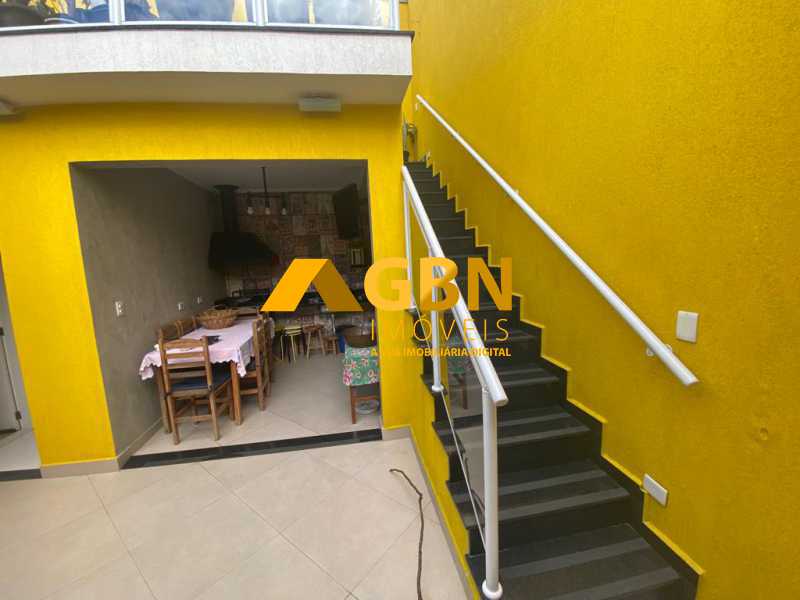 Casa à venda com 2 quartos, 202m² - Foto 19