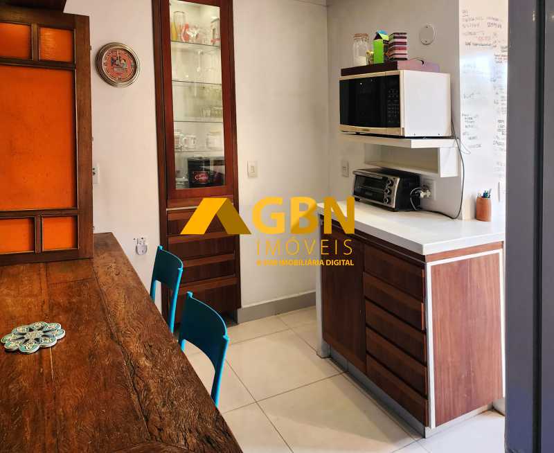 Casa de Condomínio à venda com 4 quartos, 160m² - Foto 12