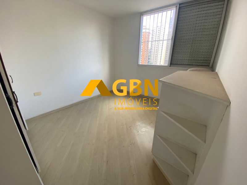 Apartamento à venda com 2 quartos, 72m² - Foto 6