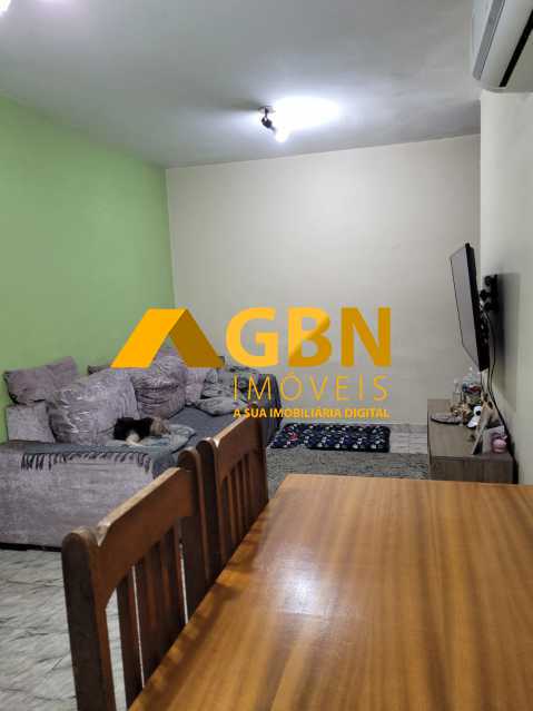 Apartamento à venda com 2 quartos, 64m² - Foto 4