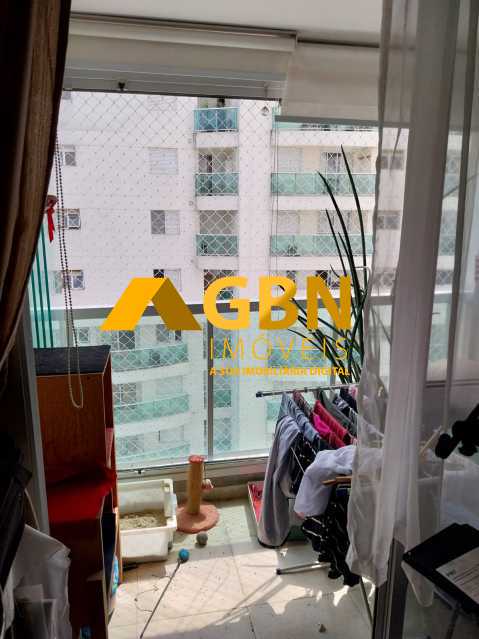 Apartamento à venda com 1 quarto, 37m² - Foto 3