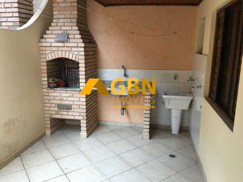 Casa à venda e aluguel com 3 quartos, 180m² - Foto 8