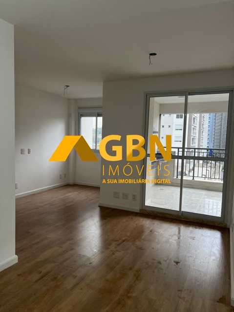Apartamento para alugar com 2 quartos, 76m² - Foto 18