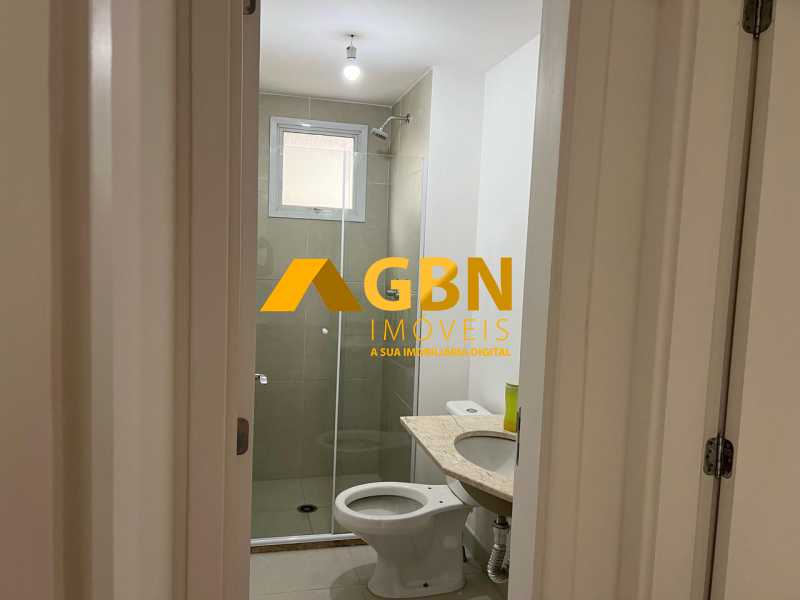 Apartamento para alugar com 2 quartos, 76m² - Foto 28