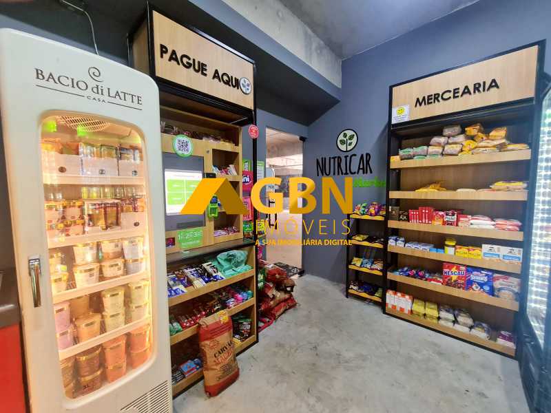 Apartamento para alugar com 2 quartos, 76m² - Foto 15