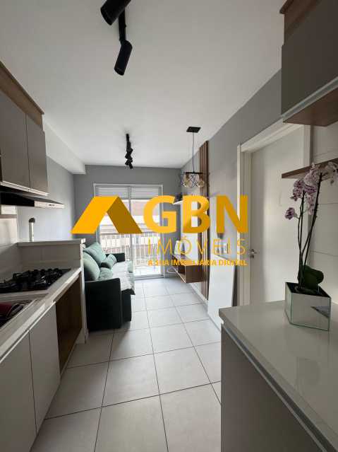 Apartamento, 1 quarto, 32 m² - Foto 2