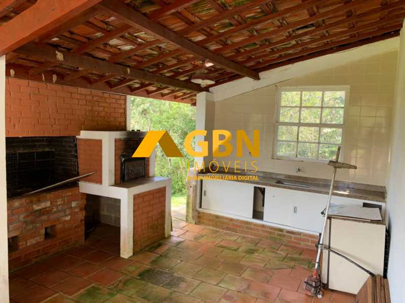 Chácara à venda com 6 quartos, 600m² - Foto 17