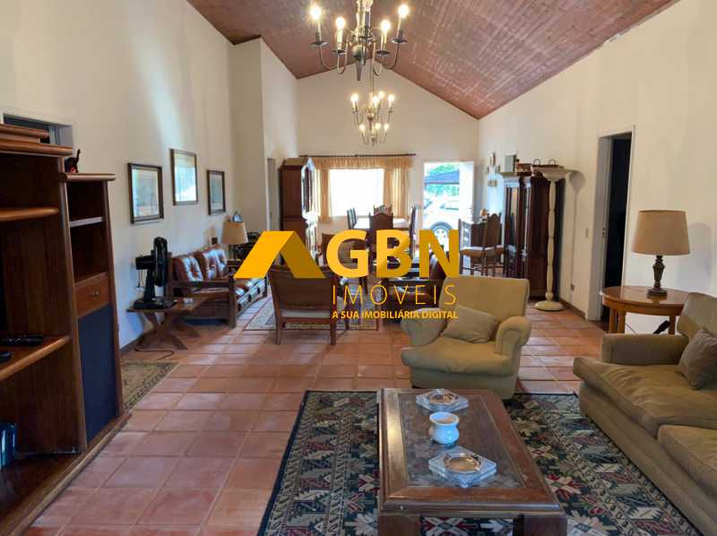 Chácara à venda com 6 quartos, 600m² - Foto 5