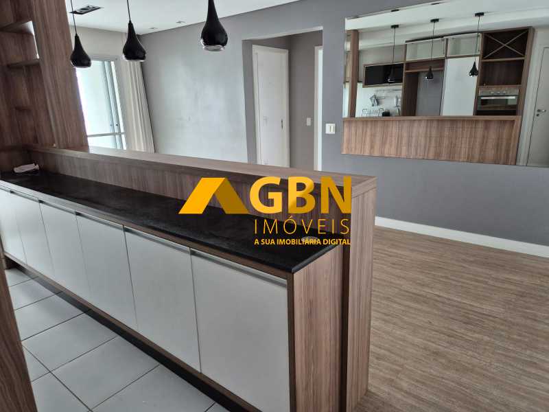 Apartamento, 2 quartos, 61 m² - Foto 2