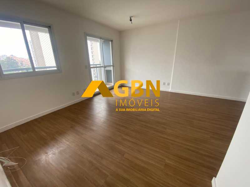 Apartamento para alugar com 2 quartos, 66m² - Foto 11
