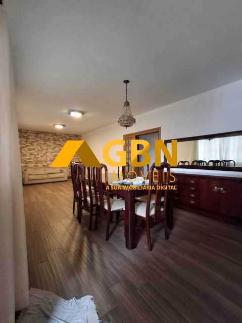 Casa, 5 quartos, 250 m² - Foto 1