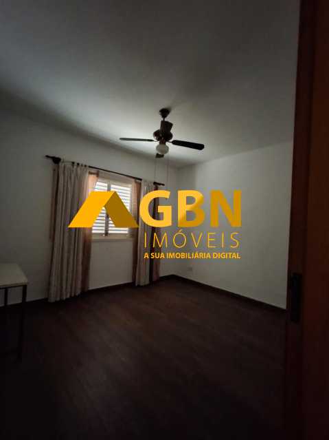 Casa, 5 quartos, 250 m² - Foto 13