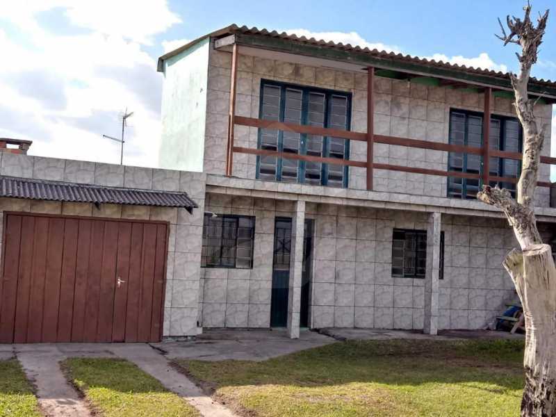 Casa à venda com 2 quartos, 130m² - Foto 1