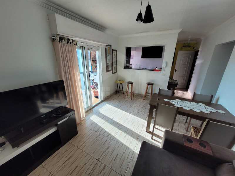 Apartamento à venda com 2 quartos, 83m² - Foto 2