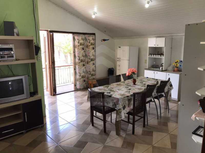 Casa à venda com 6 quartos, 150m² - Foto 5