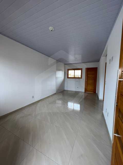 Casa à venda com 2 quartos, 60m² - Foto 4