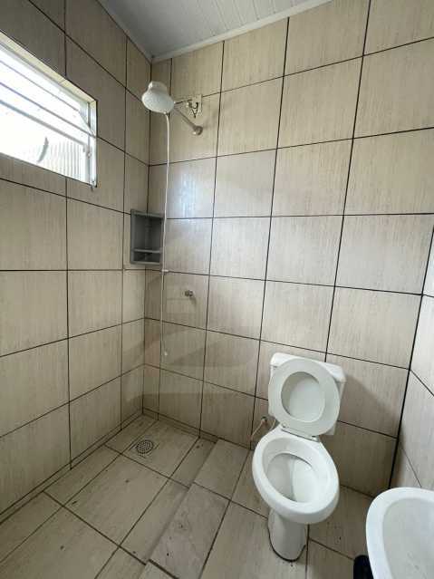 Casa à venda com 3 quartos, 70m² - Foto 11