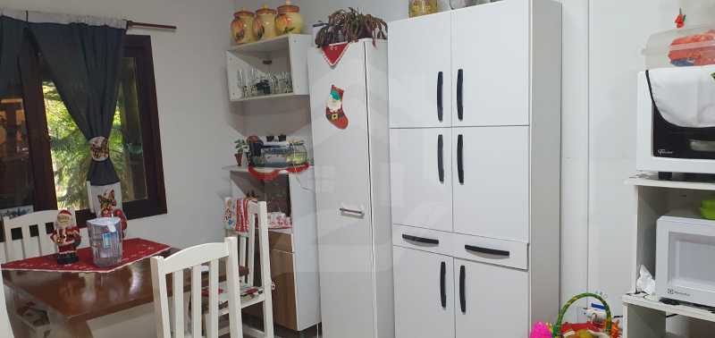 Casa à venda com 2 quartos, 80m² - Foto 6