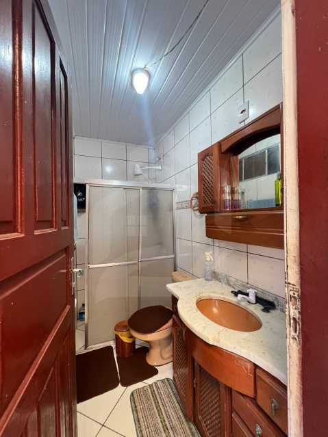 Casa à venda com 4 quartos, 150m² - Foto 14