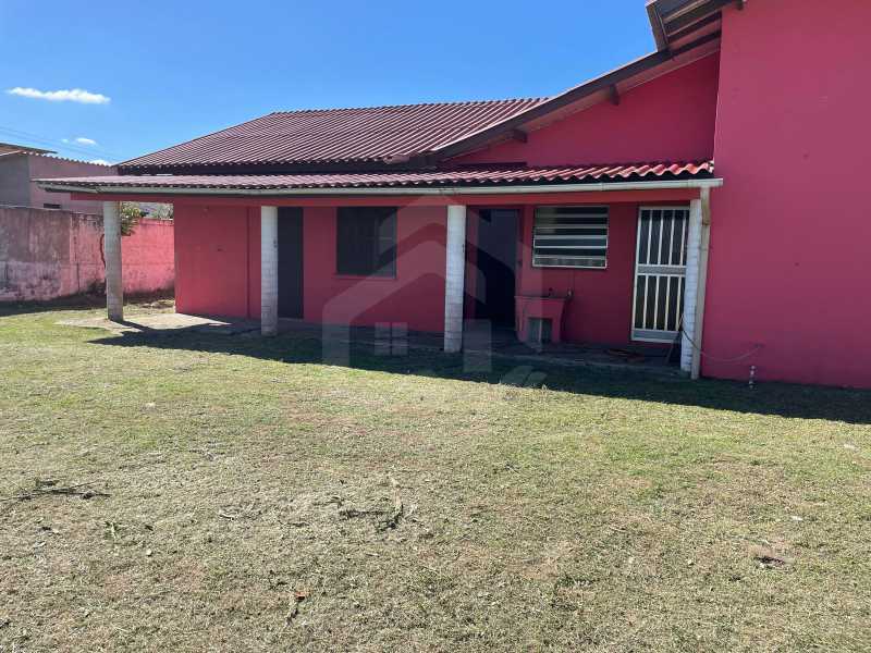 Casa à venda com 5 quartos, 200m² - Foto 4