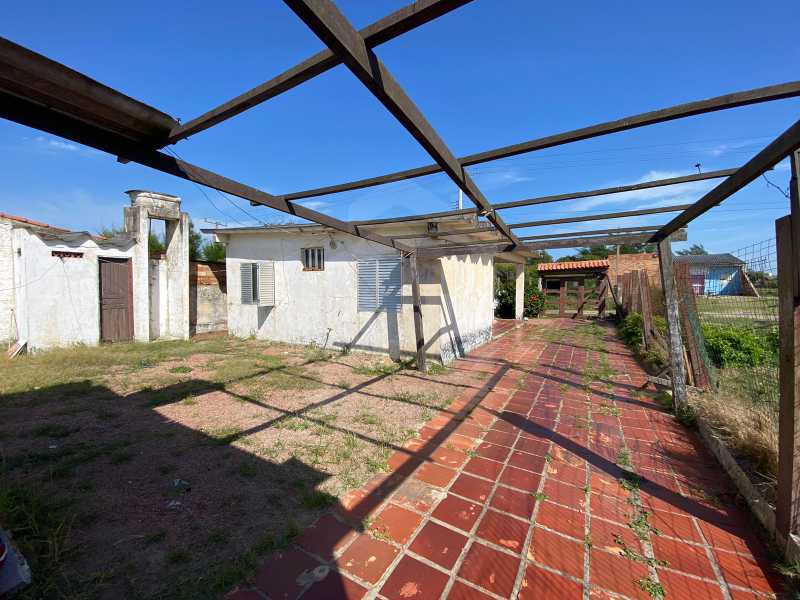 Casa à venda com 2 quartos, 100m² - Foto 3