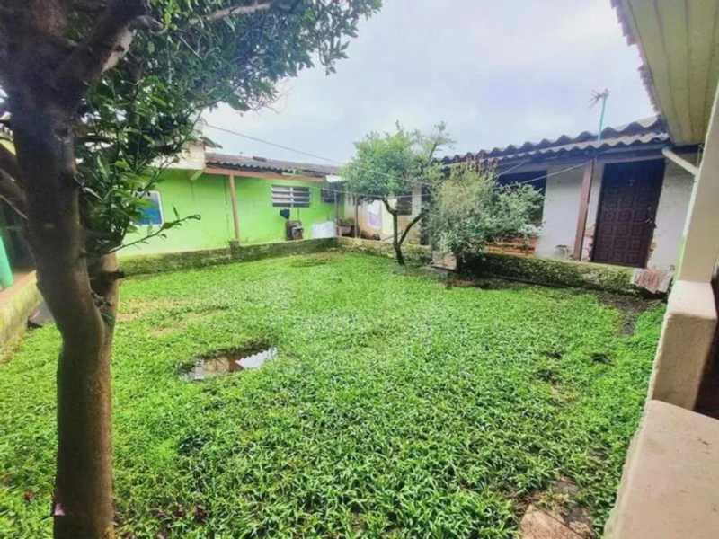 Casa à venda com 2 quartos, 250m² - Foto 4