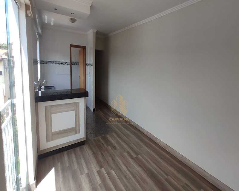 Apartamento à venda com 3 quartos, 80m² - Foto 1