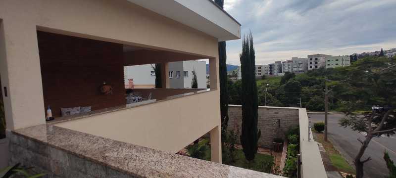 Casa à venda com 3 quartos, 276m² - Foto 19