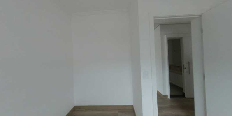 Apartamento à venda com 3 quartos, 126m² - Foto 11