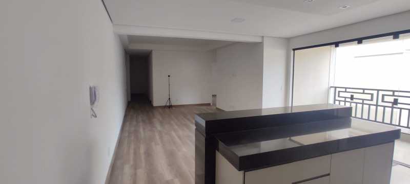 Apartamento à venda com 3 quartos, 130m² - Foto 6