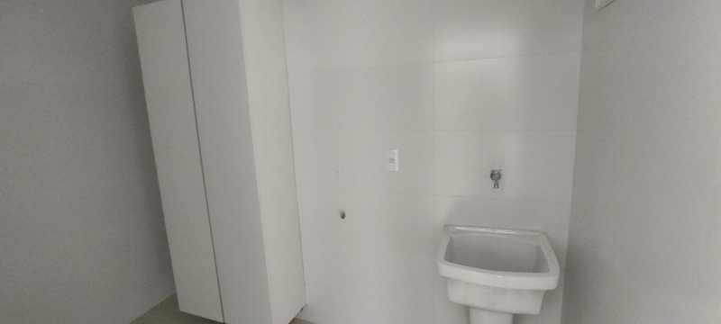 Apartamento à venda com 3 quartos, 130m² - Foto 7