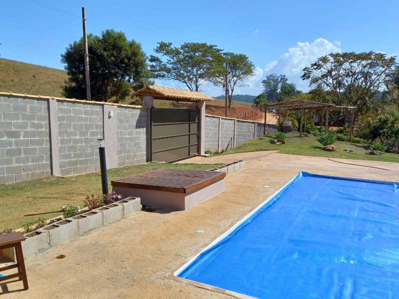 Chácara à venda com 2 quartos, 300m² - Foto 28