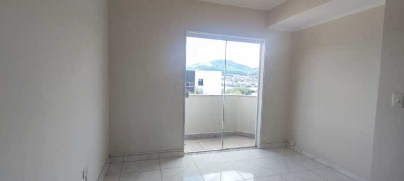 Apartamento à venda com 2 quartos, 66m² - Foto 3