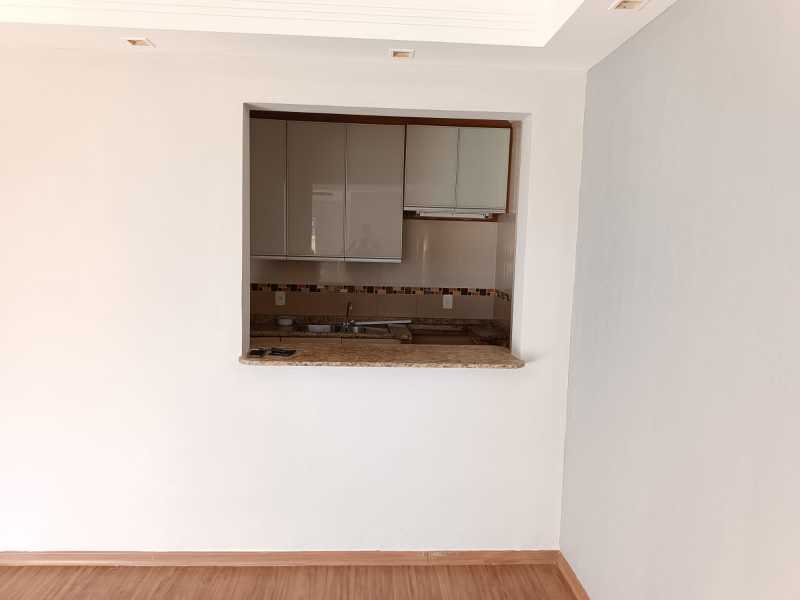 Apartamento à venda com 3 quartos, 95m² - Foto 4