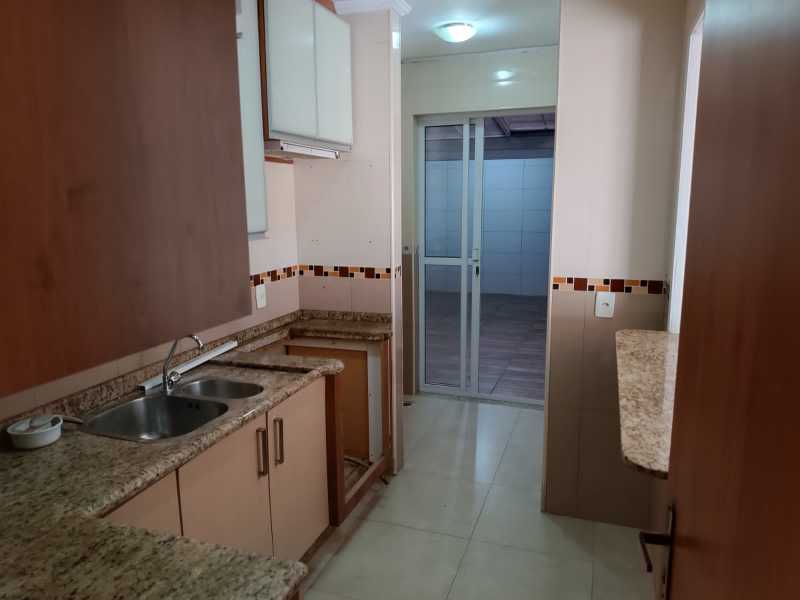 Apartamento à venda com 3 quartos, 95m² - Foto 6