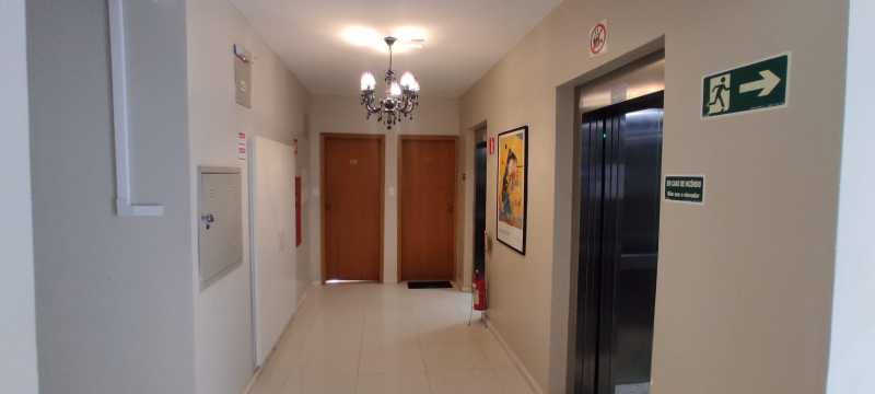 Apartamento à venda com 2 quartos, 50m² - Foto 21