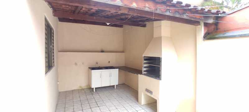 Casa à venda com 3 quartos, 123m² - Foto 18