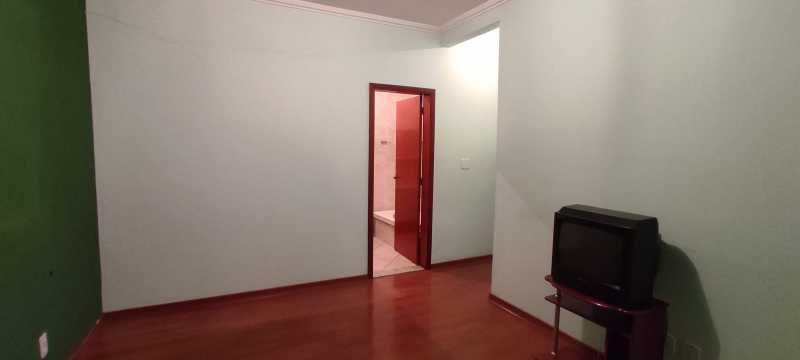 Casa à venda com 3 quartos, 147m² - Foto 13